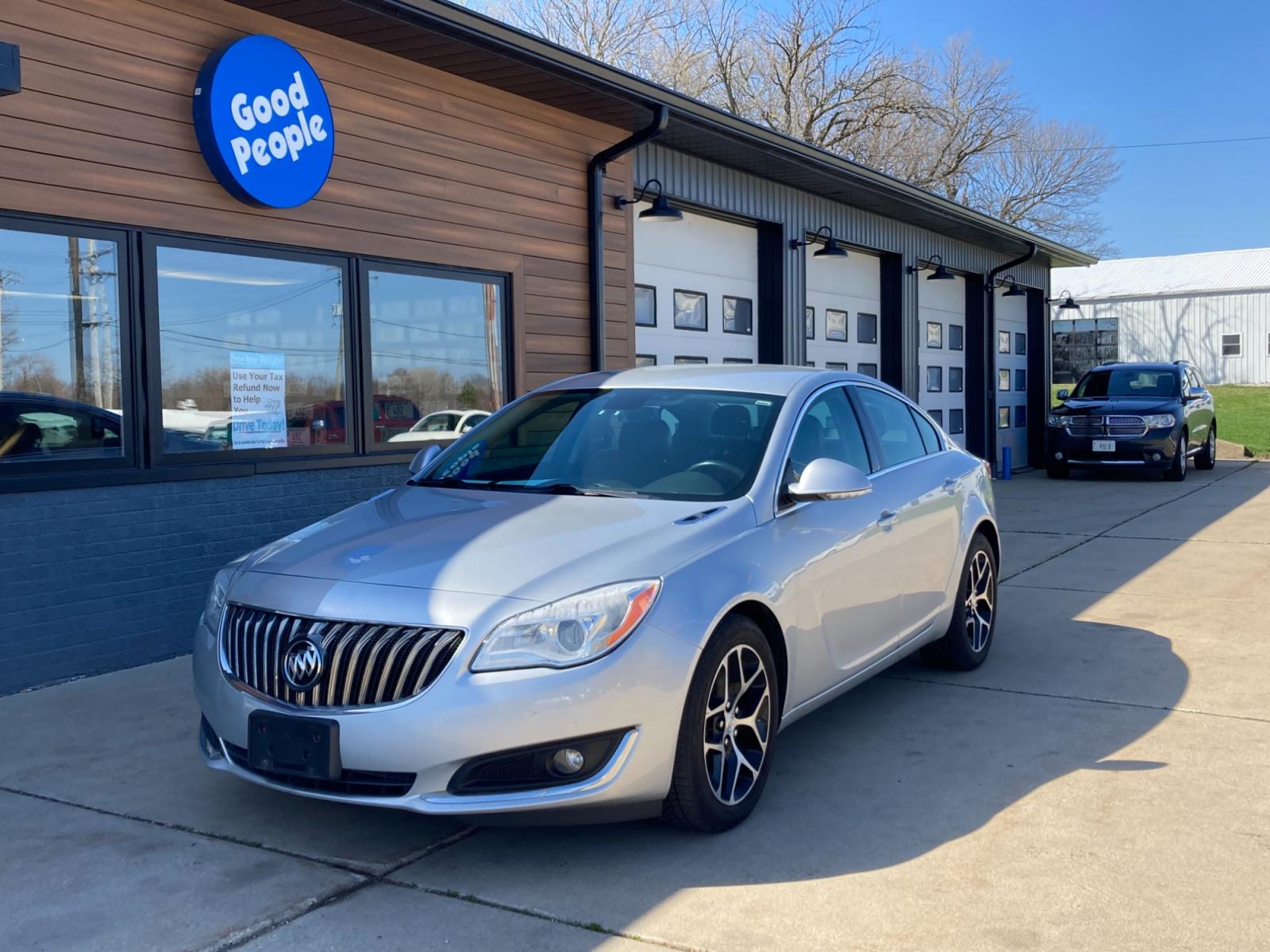 2017 Quicksilver Met. Buick Regal Turbo AWD (2G4GL5EX8H9) with an 2.0L L4 DOHC 16V TURBO engine, 6A transmission, located at 1800 South Ihm Blvd, Freeport, IL, 61032, (815) 232-5543, 42.278645, -89.607994 - Regal Sport Touring 4D Sedan FWD - Photo #0